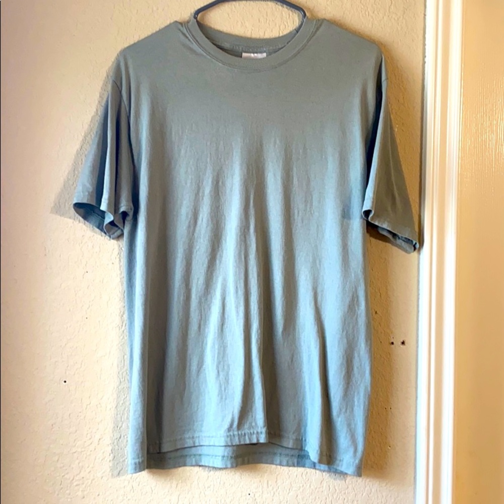 Hanes tee